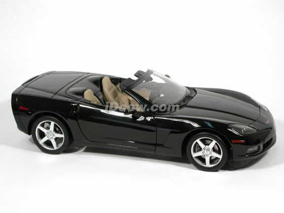 2005 Chevrolet Corvette C6 Convertible diecast model car 1:12 scale die cast by Hot Wheels - Black G2658