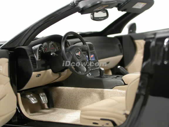2005 Chevrolet Corvette C6 Convertible diecast model car 1:12 scale die cast by Hot Wheels - Black G2658