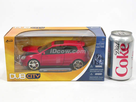 2007 Volkswagen Golf GTI diecast model car 1:24 scale MK5 by Jada Toys - Red 91544