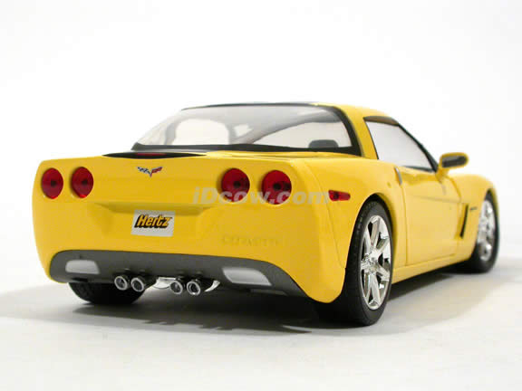 2008 Chevrolet Corvette ZHZ diecast model car 1:24 scale die cast by Greenlight - Yellow 50209