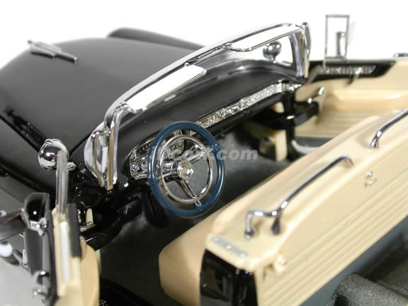 1956 Cadillac Presidential Limo diecast model car 1:24 scale die cast by Yat Ming