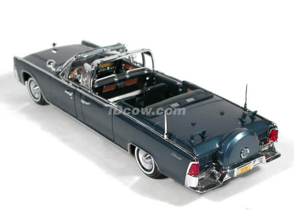 1961 Lincoln X-100 Kennedy Presidential Limo diecast model car 1:24 scale die cast by Yat Ming