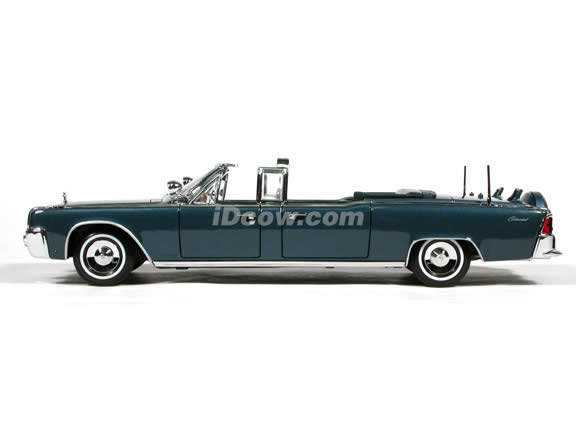 Yatming Kennedy 1961 Lincoln X-100 Limo 1:24 Scale 