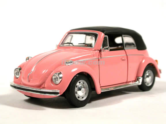 1970 Volkswagen Beetle Cabriolet diecast model car 1:43 scale die cast by Hongwell - Pink