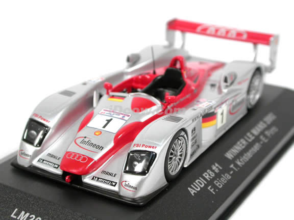 2002 Audi R8 #1 Le Mans Winner diecast model car 1:43 scale die cast by ixo