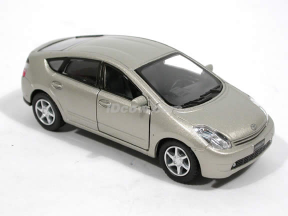 2006 Toyota Prius diecast model car 1:34 scale by Kinsmart - Champaign