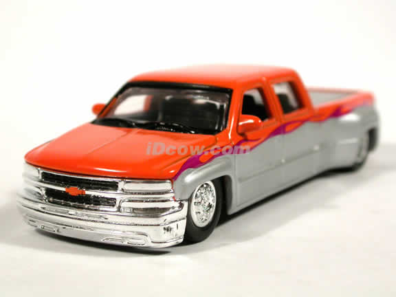 Chevy Crew Cab - Ford F-150 diecast model trucks 1:64 scale die cast by Hot Wheels