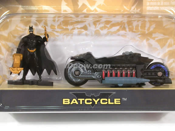 2005 Batman Begins Batcycle diecast model car 1:64 scale diecast by Hot Wheels - Black with Figure