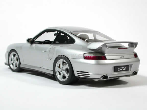 2002 Porsche 911 GT2 diecast model car 1:18 scale by AUTOart - Silver