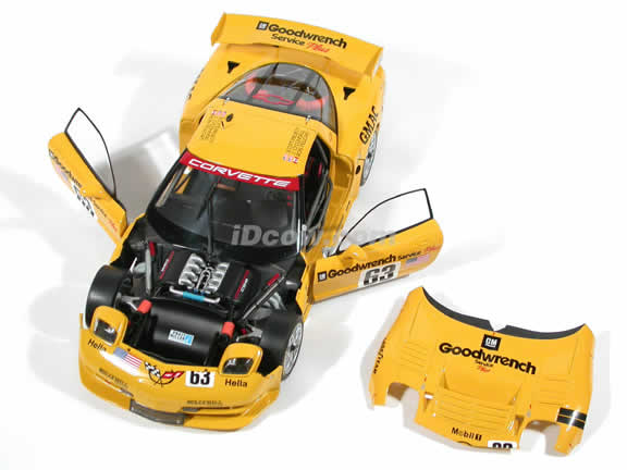 2001 Corvette C5-R 7.0 #63 Goodwrench - Le Mans diecast model car 1:18 scale by AUTOart