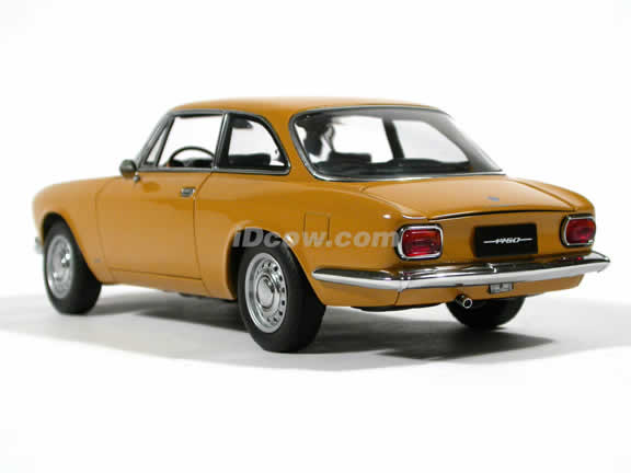 1967 Alfa Romeo 1750 GTV diecast model car 1:18 scale by AUTOart  - Giallo Ocra (LHD)