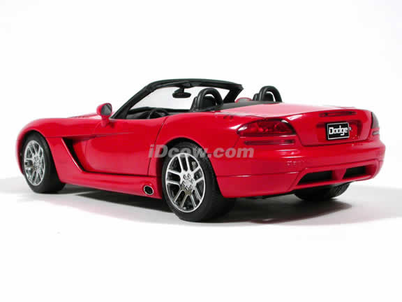2003 Dodge Viper SRT-10 diecast model car 1:18 scale by AUTOart - Red