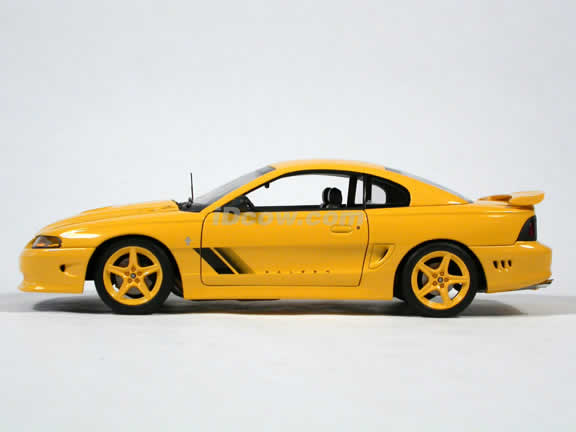 1999 Ford Mustang Saleen S351 Coupe diecast model car 1:18 scale by AUTOart - Yellow