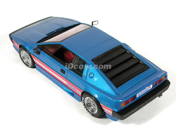 1976 Lotus Esprit Essex Turbo diecast model car 1:18 scale die cast by AUTOart - Blue