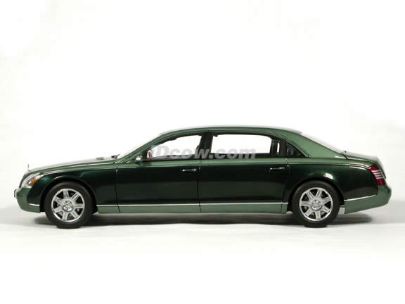 2004 Maybach 62 diecast model car 1:18 scale die cast by AUTOart - Mayba Ireland Green Middle / Ireland Green Dark