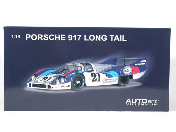 1971 Porsche 917 diecast model race car 1:18 scale Long Tail Martini #21 Le Mans by AUTOart