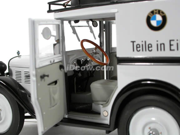 BMW 3/15 PS Teile In Eile diecast model car 1:18 scale die cast by AUTOart