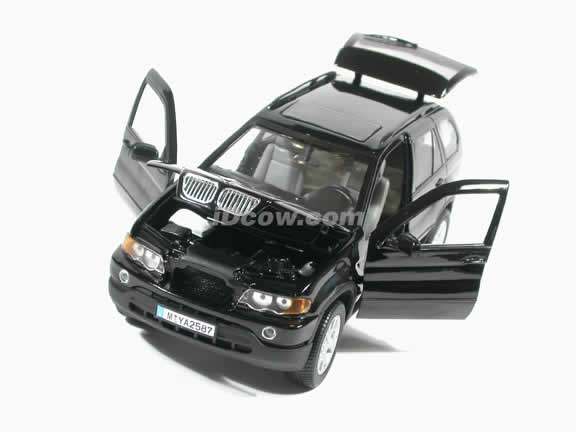 2002 BMW X5 4.4i diecast model car 1:18 die cast by Anson - Black