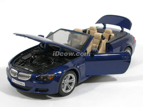 2007 BMW M6 diecast model car 1:18 scale cabrio by Maisto - Blue Cabrio