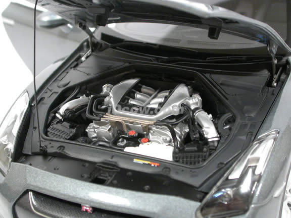 2009 Nissan GT-R diecast model car 1:18 scale die cast by AUTOart - Dark Grey 77388