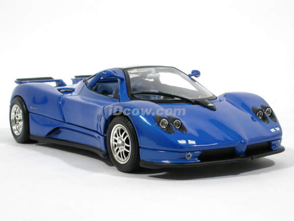 2002 Pagani Zonda C12 diecast model car 1:18 scale die cast by Motor Max - Blue 73147
