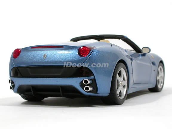 2009 Ferrari California diecast model car 1:18 die cast by Hot Wheels Elite - Blue Elite N2043