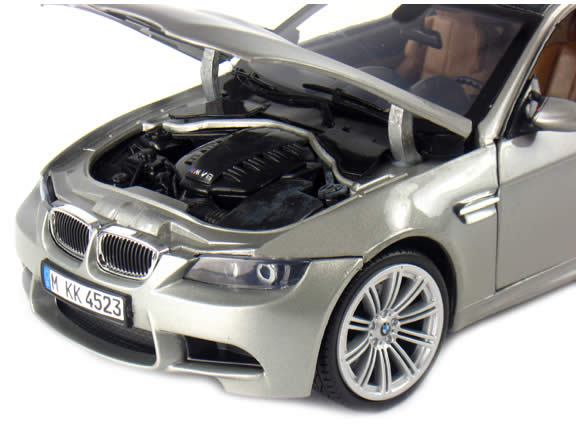 2009 BMW M3 diecast model car 1:18 die cast by Motor Max - Silver 73182