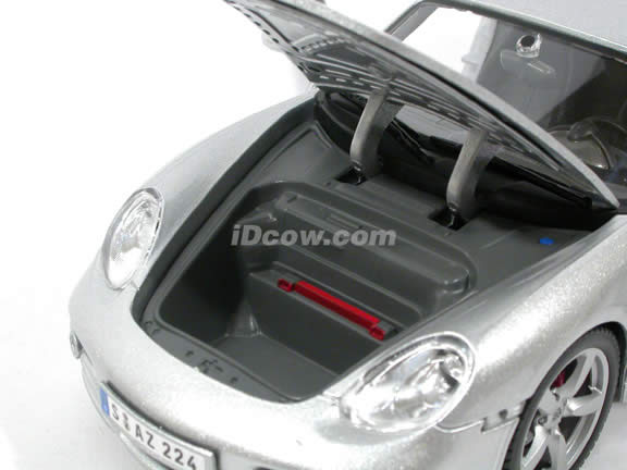 2006 Porsche Cayman diecast model car 1:18 scale die cast by Maisto - Silver
