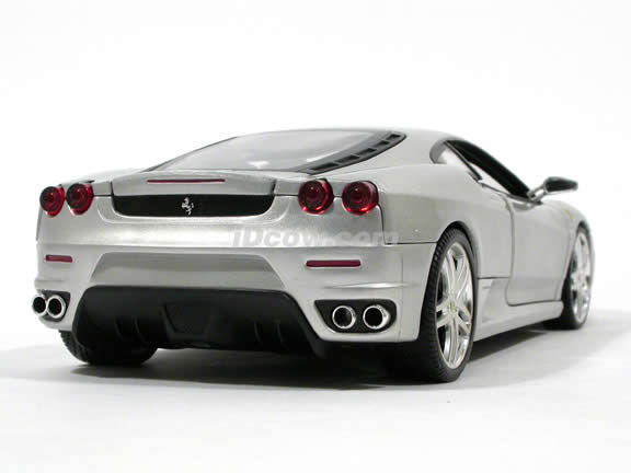 2006 Ferrari F430 diecast model car 1:18 scale diecast by Hot Wheels - Silver