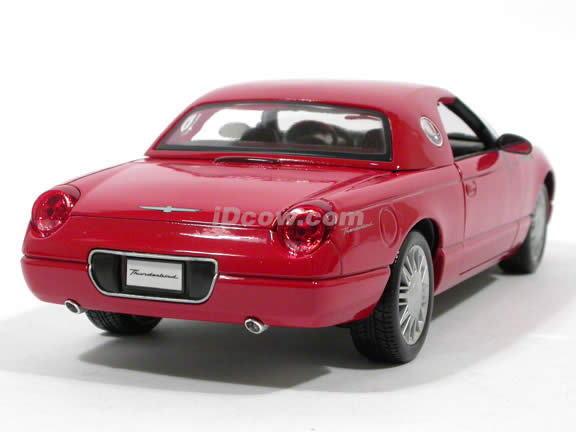 2002 Ford Thunderbird diecast model car 1:18 scale die cast by Maisto - Red