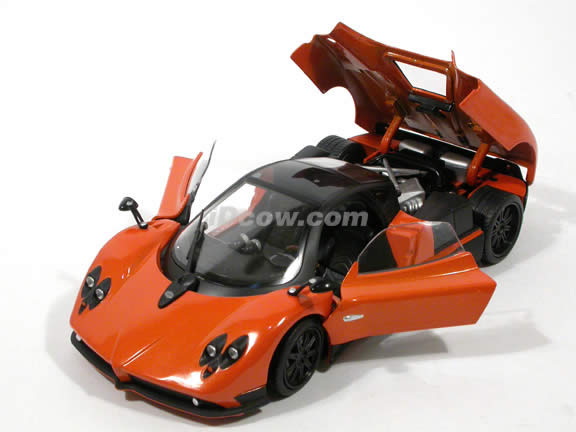 2010 Pagani Zonda F diecast model car 1:18 scale die cast by Mondo Motors - Orange