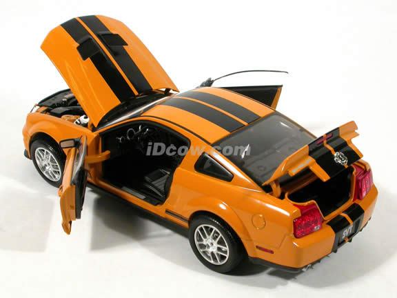 2007 Ford Shelby Mustang GT500 diecast model car 1:18 scale die cast by Shelby - Yellow Black Stripes