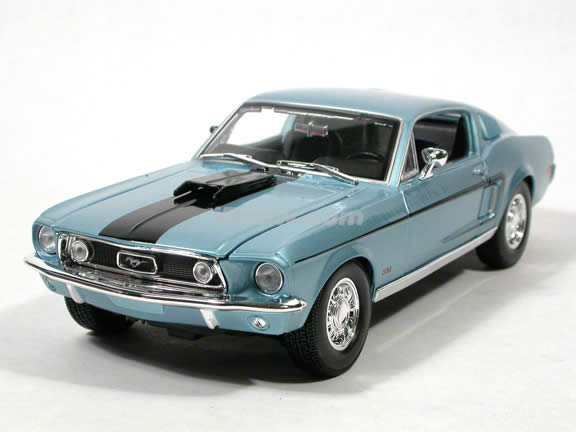 Maisto 1:18 1968 Ford Mustang GT COBRA JET Diecast Model Racing Car Toy Blue NIB 