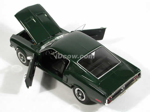 1968 Ford Mustang Bullitt diecast model car Steve McQueen collection 1:18 die cast by Ertl - Green