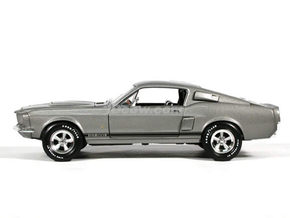 1967 Shelby Mustang GT-500 diecast model car 1:18 scale die cast by Ertl 1 of 2500 Silver-Grey