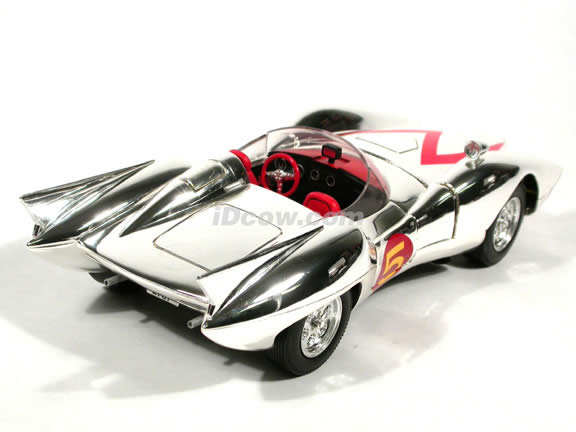 Speed Racer Mach 5 diecast model car 1:18 die cast by Ertl - Chrome Limited Edition