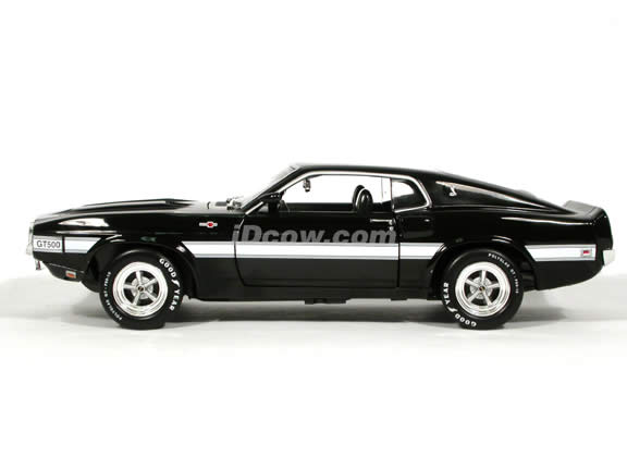 1969 Ford Mustang Shelby GT-500 diecast model car 1:18 scale die cast by Ertl - Black