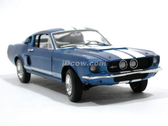 1967 Ford Shelby Mustang GT500 diecast model car 1:18 scale die cast by Ertl - 1 of 2502 Blue 39414