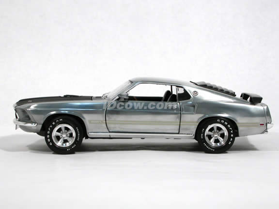 1969 Ford Mustang Mach 1 diecast model car 1:18 scale die cast by Ertl - Chrome