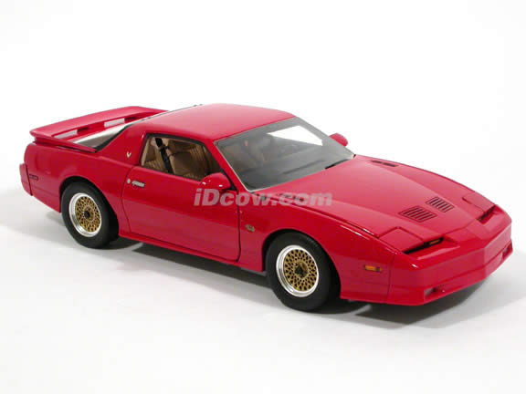 1989 Pontiac Trans Am diecast model car 1:18 scale die cast by GreenLight Collectibles - Red