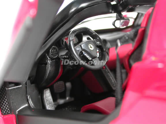 2002 Ferrari Enzo diecast model car 1:18 scale Charlie's Angels by Hot Wheels Elite - Red