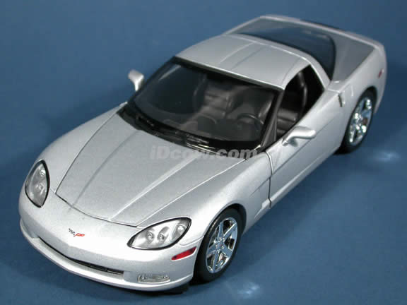 2005 Chevrolet C6 Corvette diecast model car 1:18 scale die cast by Hot Wheels - Silver