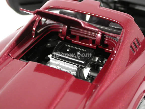 1970 Ferrari Dino 246 GTS diecast model car 1:18 scale die cast by Hot Wheels - Burgundy