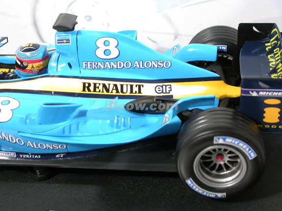 2004 Renault Formula One F1 R24 #8 Fernando Alonso diecast model car 1:18 scale die cast by Hot Wheels