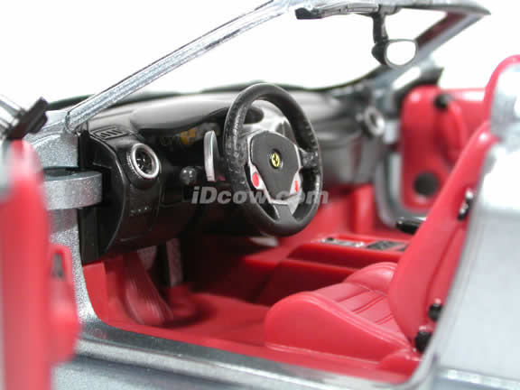 2006 Ferrari F430 diecast model car 1:18 scale spider by Hot Wheels - Grey Silver H3074 Spider
