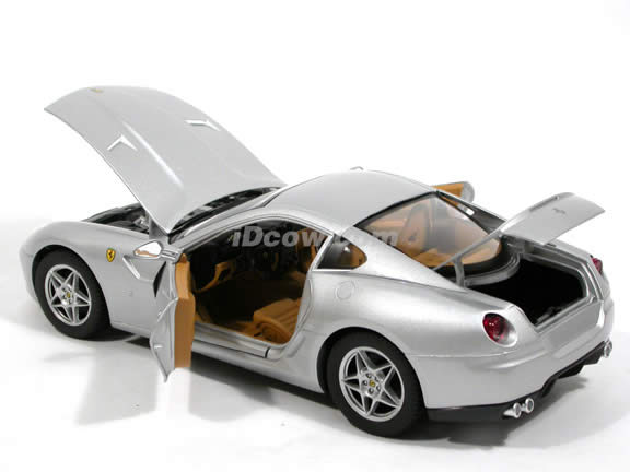 2007 Ferrari 599 GTB Fiorano diecast model car 1:18 scale die cast by Hot Wheels - Silver J2875