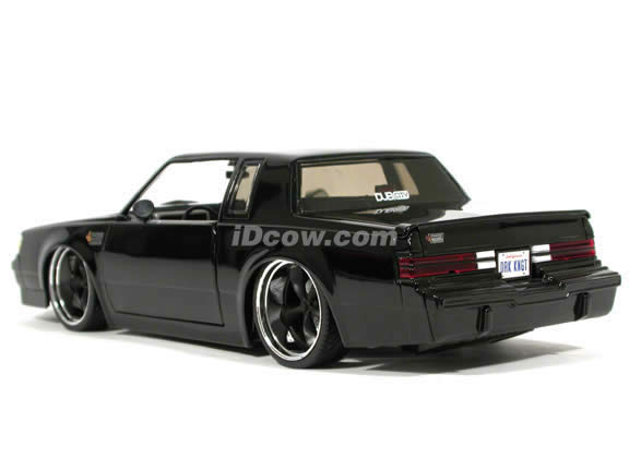 1987 Buick Grand National diecast model car 1:18 scale die cast by Jada Toys - Black