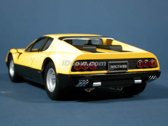 Ferrari 365 GT4/BB diecast model car 1:18 scale die cast from Kyosho - Yellow