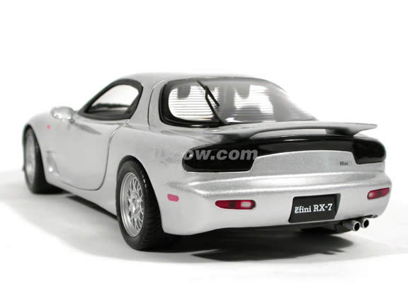 1995 Mazda RX-7 diecast model car 1:18 scale die cast from Kyosho - Silver (Japanese Version)