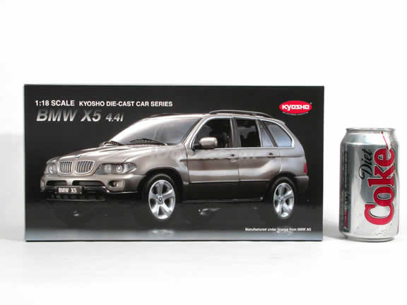 2005 BMW X5 diecast model car 1:18 scale die cast from Kyosho - Metallic Blue 08522BL
